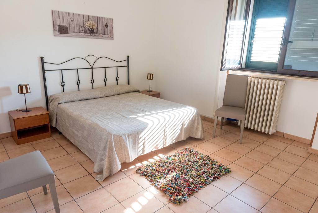 Abaca Rooms Лече Екстериор снимка