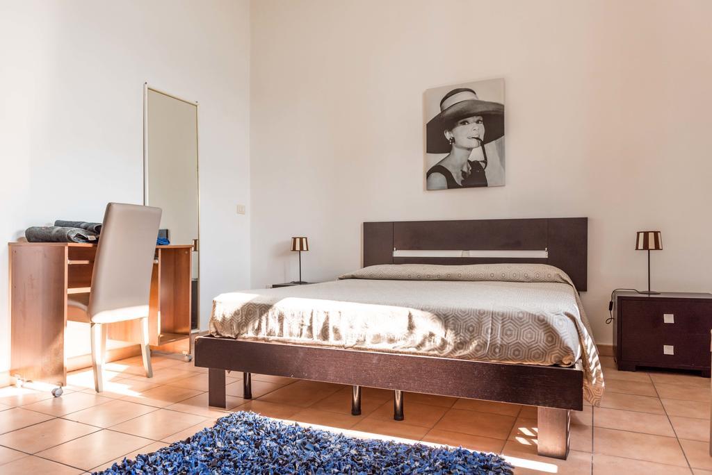 Abaca Rooms Лече Екстериор снимка