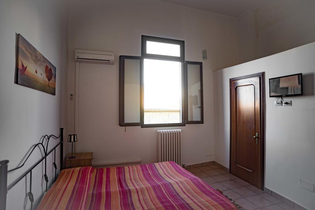 Abaca Rooms Лече Екстериор снимка
